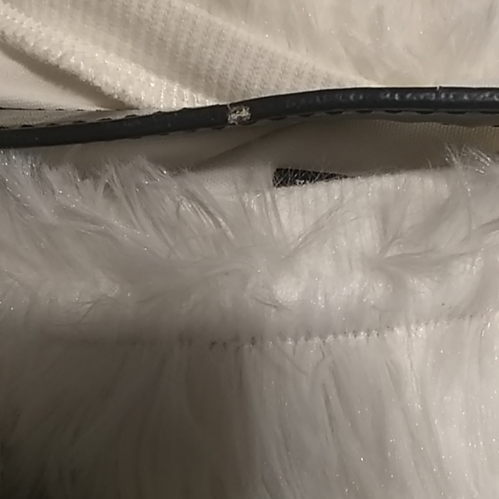 Purse - Picture 7 of 8
